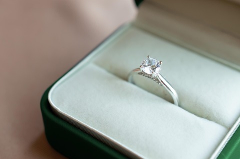 marriage proposal ring